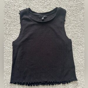 Papaya lettuce cut black tee